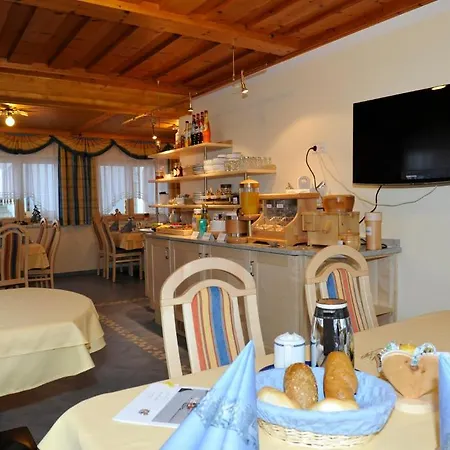 Grillhofer Guest house 3*